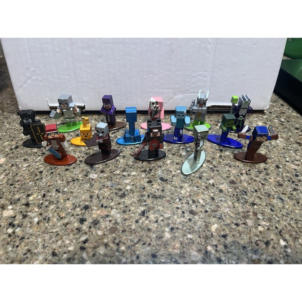 Mixed Lot Off 15 Minecraft Metal Minis  1.5” - 2” Tall